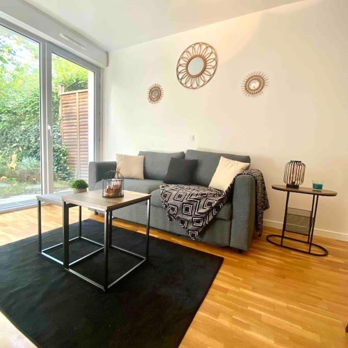 Appartement Moderne, Metro 7, Parking Et Jardin Вильжюиф Экстерьер фото