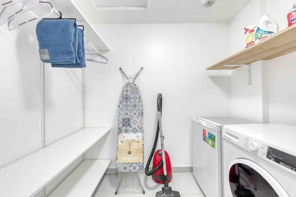 Appartement Moderne, Metro 7, Parking Et Jardin Вильжюиф Экстерьер фото