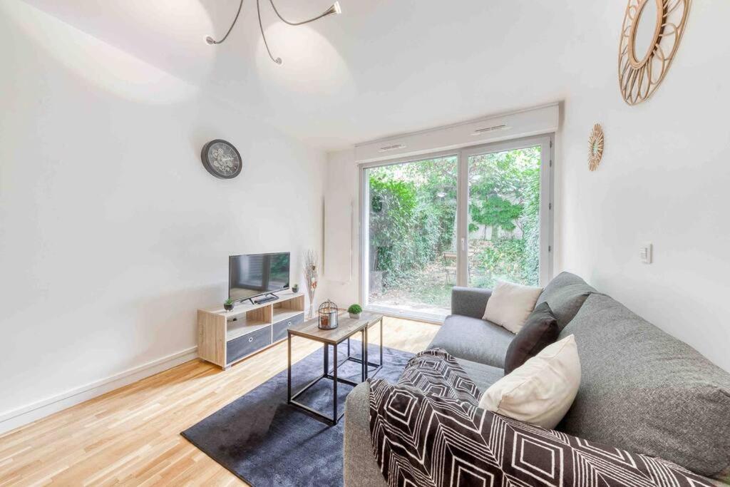 Appartement Moderne, Metro 7, Parking Et Jardin Вильжюиф Экстерьер фото